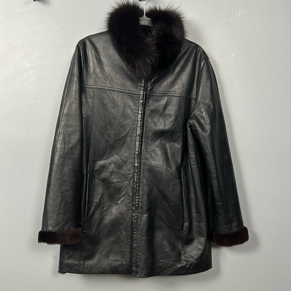 Vintage Black Leather Zipper Front Fur collar, sleeve w faux fur lining size 4-6 - Picture 1 of 16